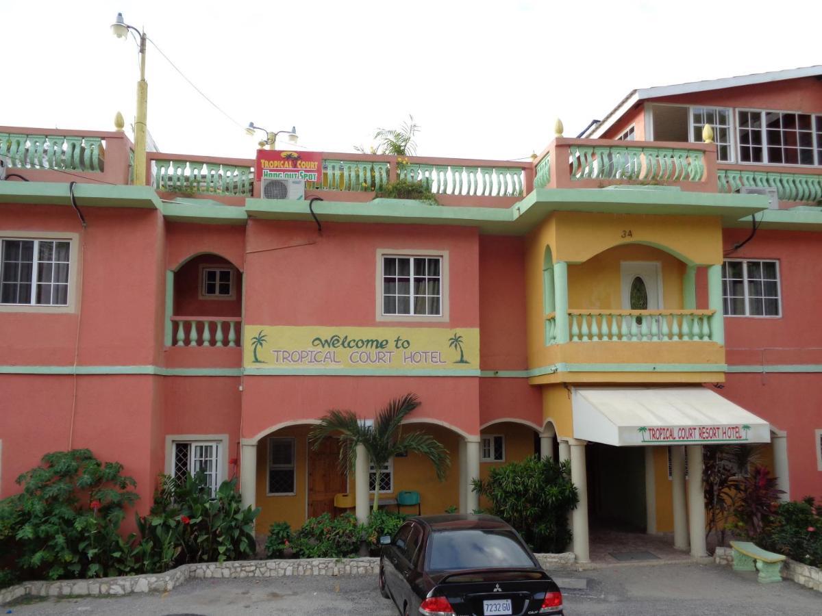 Tropical Court Hotel Montego Bay Kültér fotó